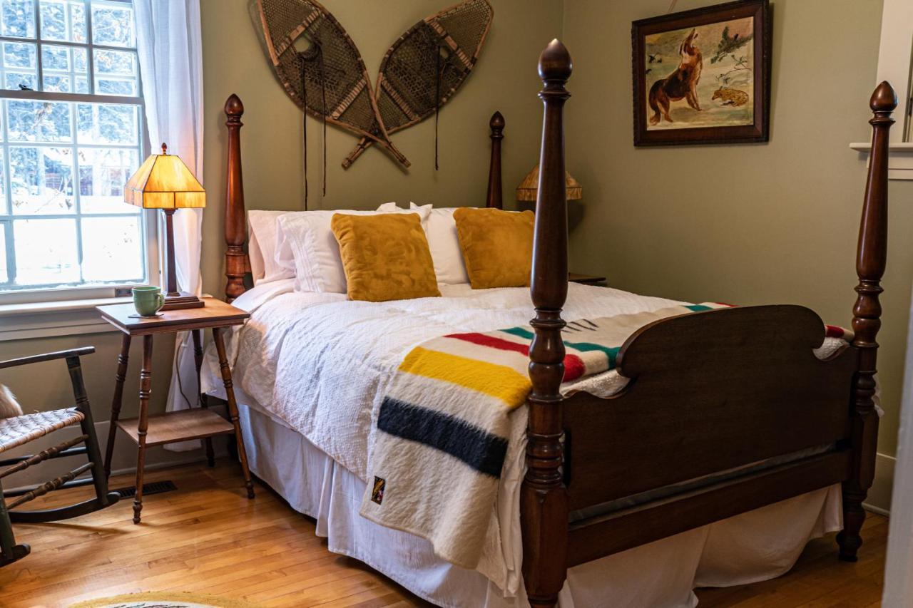 The Craftsman House Bed and Breakfast Bragg Creek Eksteriør billede